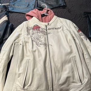 Harley Davidson bike leather outfits 2 set plus 1 Wilson vest 1x.